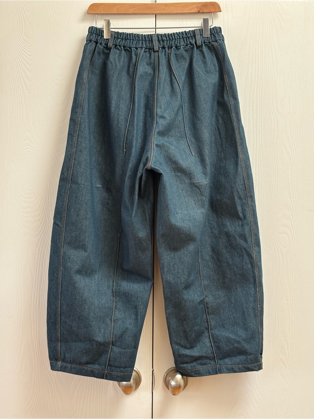 NWOT Cordera Blue Frontal Seam Curved Jeans - Picture 3 of 4